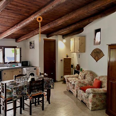 Appartamento Green Room ปาแลร์โม ภายนอก รูปภาพ